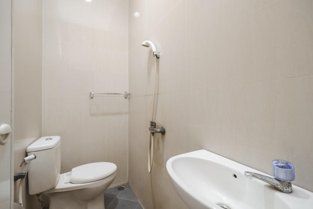 Hotel Reddoorz Syariah Near Sultan Syarif Kasim II Airport Pekanbaru Exteriér fotografie